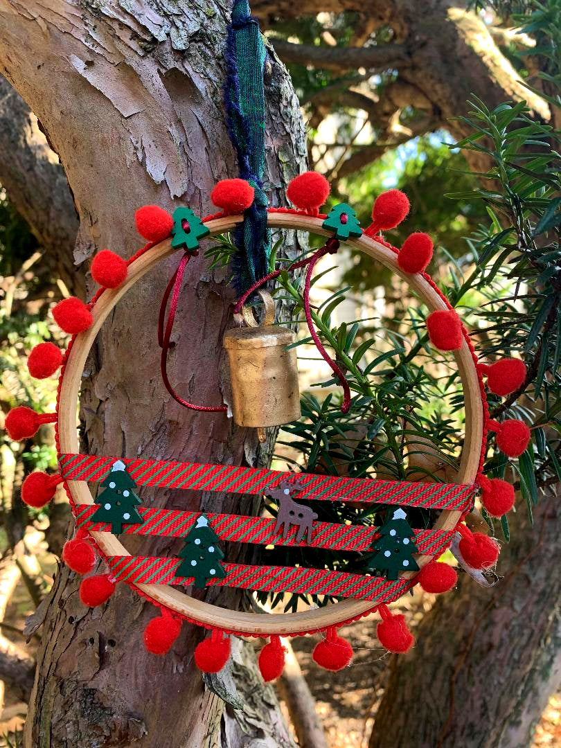 Ring that bell reindeer