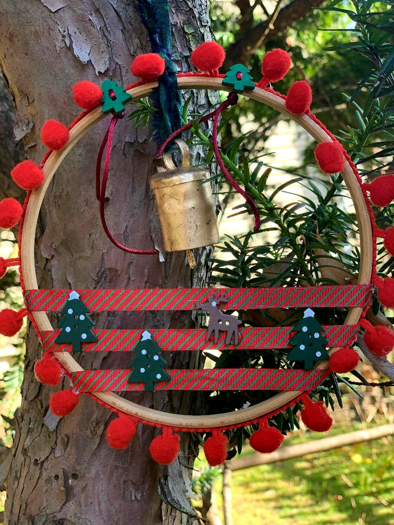 Ring that bell reindeer