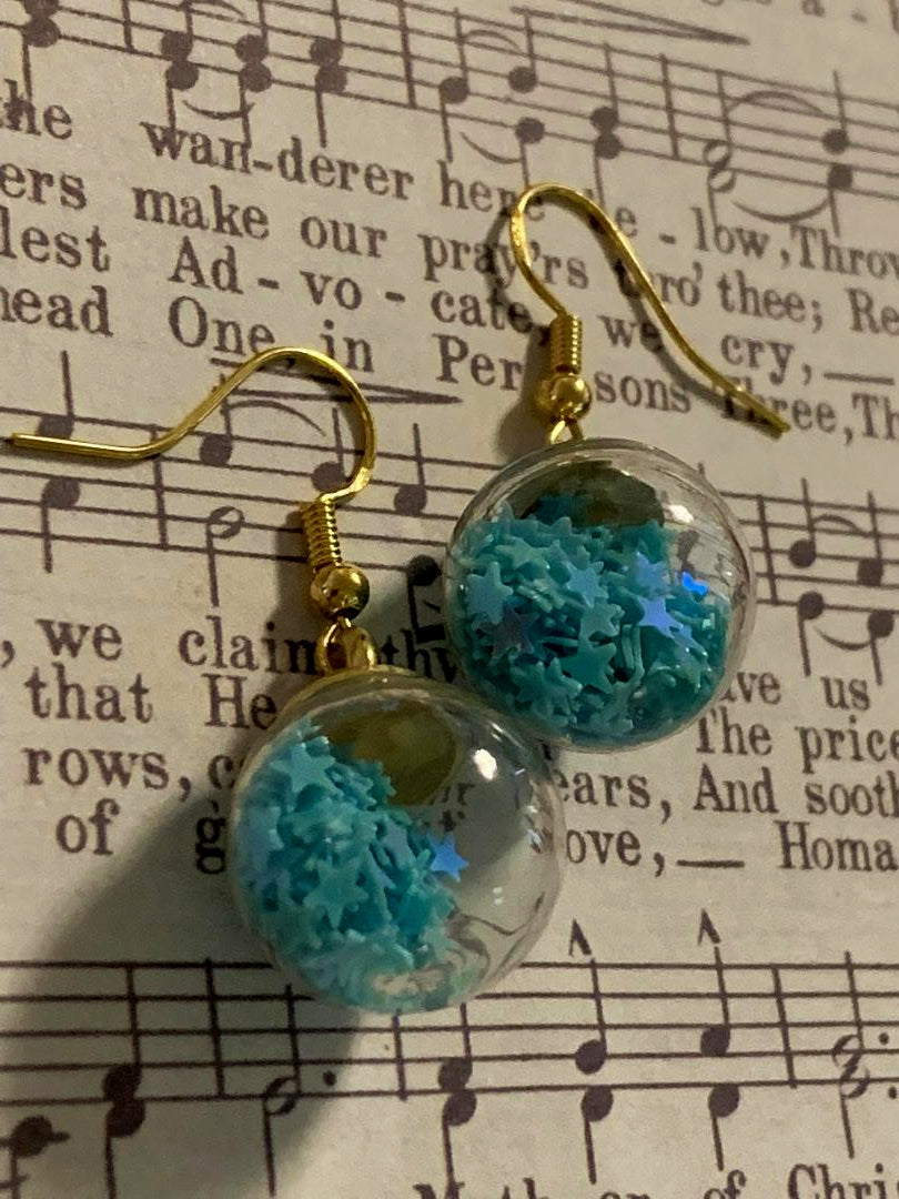 Turquoise stars in a ball