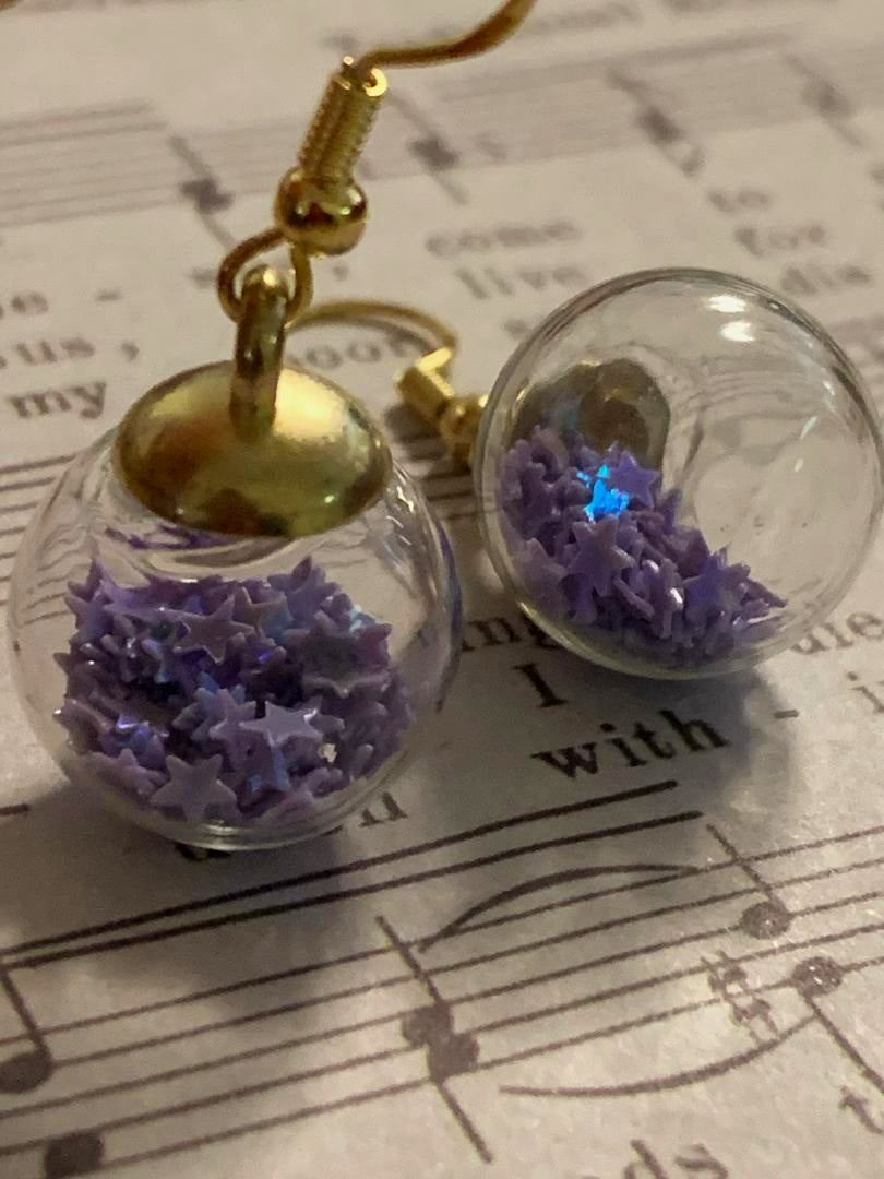 Purple stars in a ball