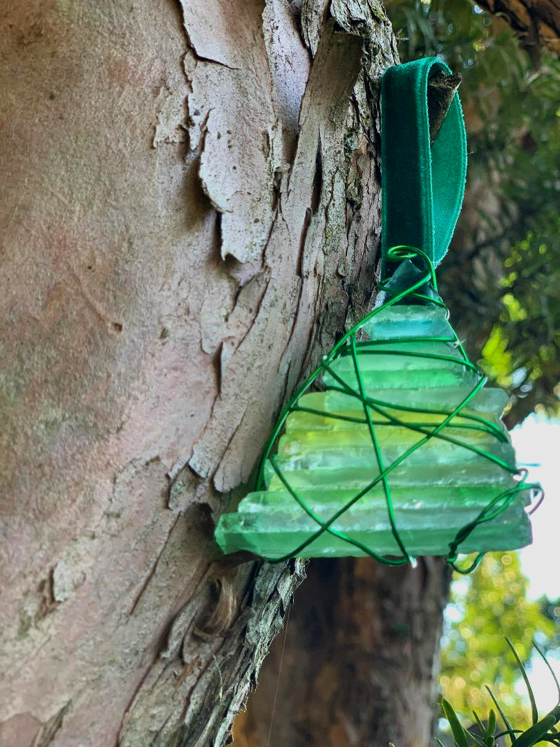 Sea glass tree is trying to escape