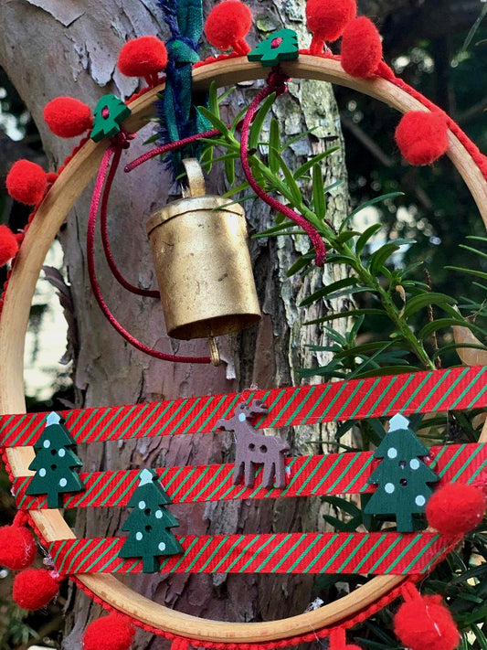 Ring that bell reindeer