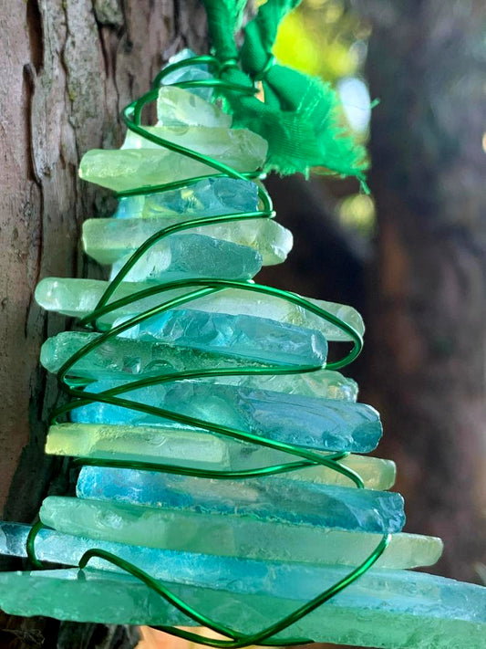 Sea glass Christmas tree in "shackles"